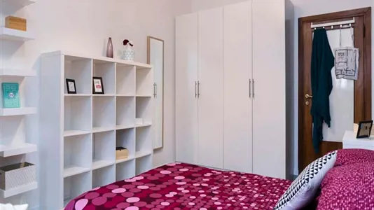 Rooms in Milano Zona 5 - Vigentino, Chiaravalle, Gratosoglio - photo 3