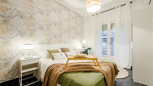 Rooms in Madrid Chamberí - photo 1