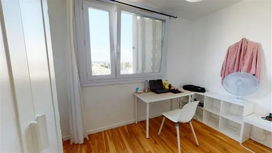 Rooms in Lyon - photo 2