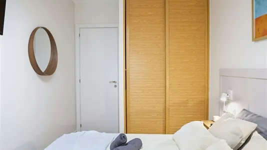 Rooms in Madrid Puente de Vallecas - photo 3