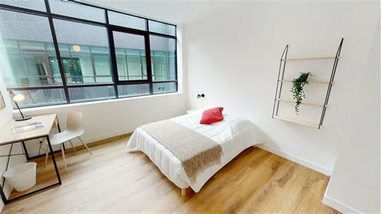 Rooms in Nanterre - photo 2