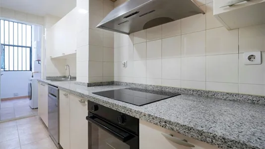 Apartments in Valencia Ciutat Vella - photo 10