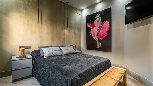 Apartments in Barcelona Eixample - photo 10