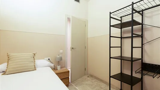 Apartments in Barcelona Ciutat Vella - photo 10