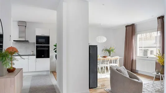 Houses in Norra hisingen - photo 1