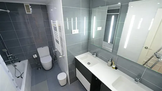 Rooms in Bilbao - photo 9