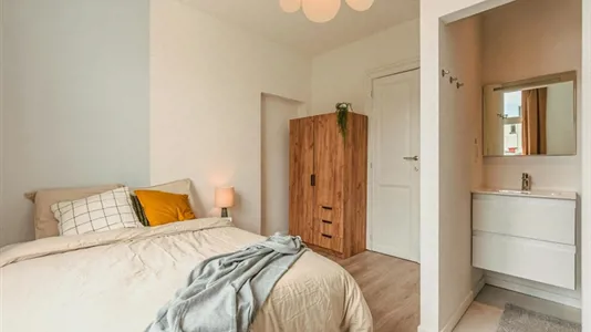 Rooms in Brussels Sint-Joost-ten-Node - photo 1