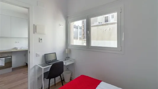 Rooms in Barcelona Gràcia - photo 7