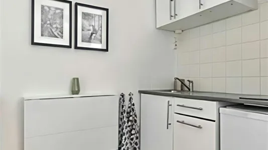 Apartments in Paris 7ème arrondissement - photo 5