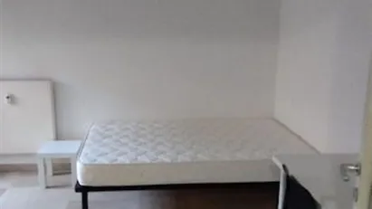 Room for rent in Roma Municipio XI – Arvalia/Portuense, Rome