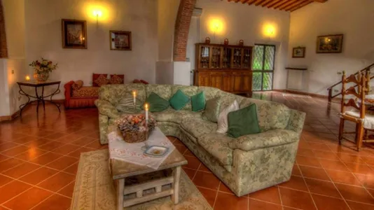 Houses in Lastra a Signa - photo 4