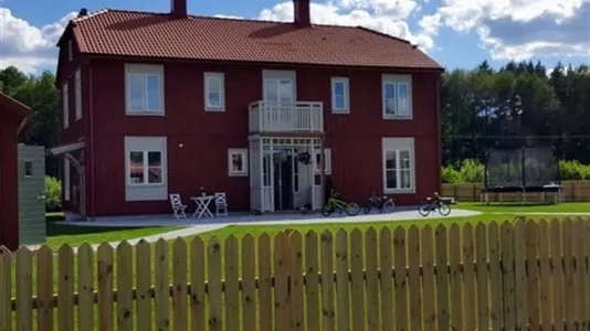 Houses in Vallentuna - photo 1