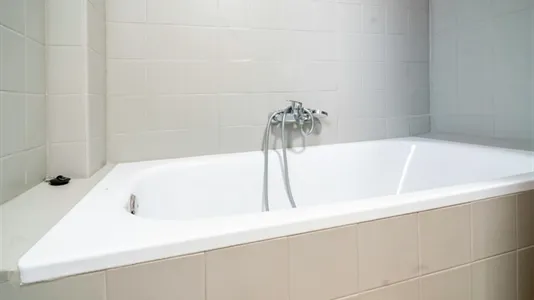 Rooms in Valencia La Zaidía - photo 10