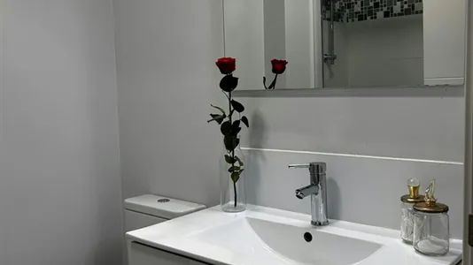 Rooms in Madrid Tetuán - photo 9