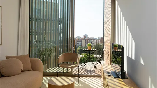 Apartments in Barcelona Eixample - photo 2