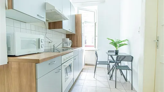 Apartments in Vienna Landstraße - photo 4