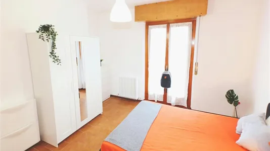 Rooms in Lecco - photo 3