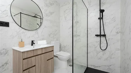 Rooms in Madrid Chamberí - photo 8