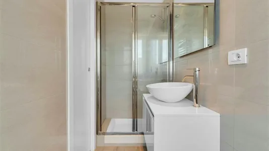 Apartments in Milano Zona 8 - Fiera, Gallaratese, Quarto Oggiaro - photo 9