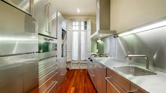 Rooms in Barcelona Gràcia - photo 7