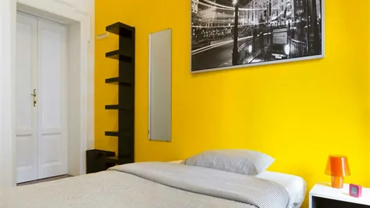 Rooms in Milano Zona 1 - Centro storico - photo 8