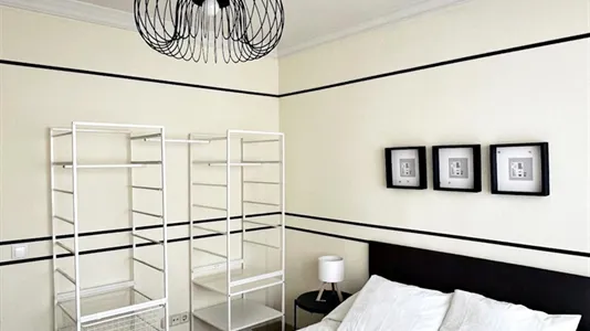 Rooms in Madrid Hortaleza - photo 2