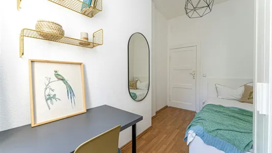 Rooms in Berlin Neukölln - photo 2