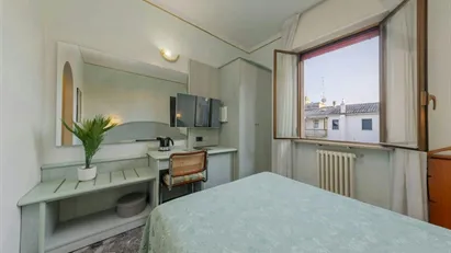Room for rent in Novara, Piemonte
