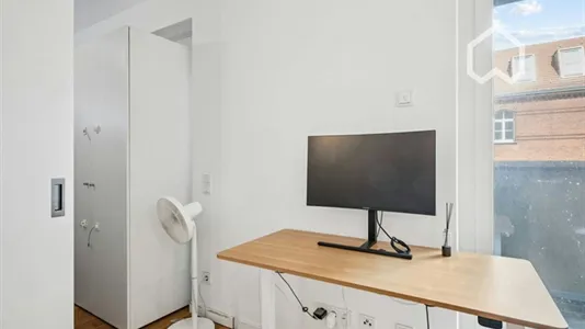 Apartments in Berlin Tempelhof-Schöneberg - photo 4