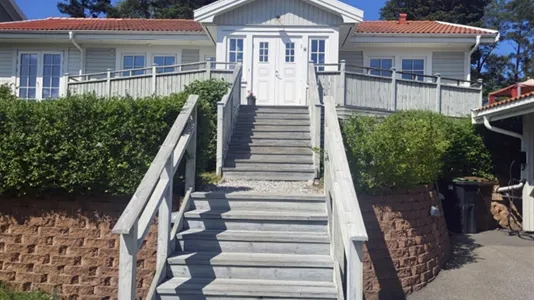 Houses in Värmdö - photo 2
