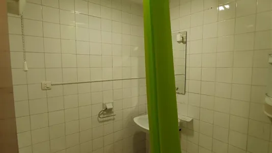 Rooms in Granada - photo 6