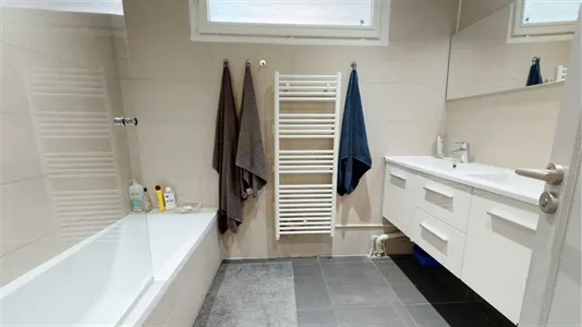 Rooms in Lyon - photo 10