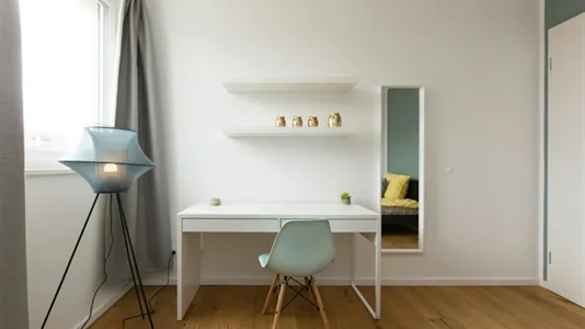 Rooms in Berlin Mitte - photo 2