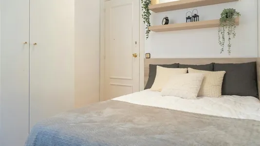 Rooms in Madrid Chamberí - photo 5