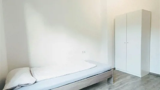 Rooms in Dortmund - photo 2