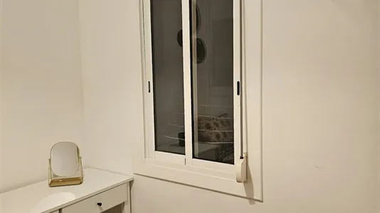 Rooms in Barcelona Eixample - photo 3