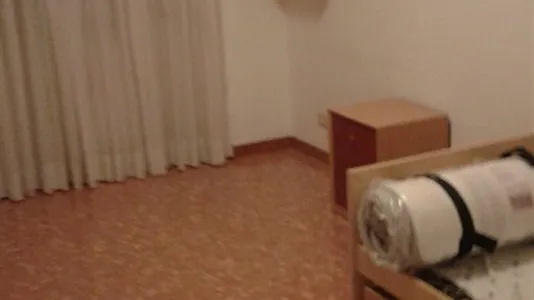 Rooms in Roma Municipio XIV – Monte Mario - photo 3
