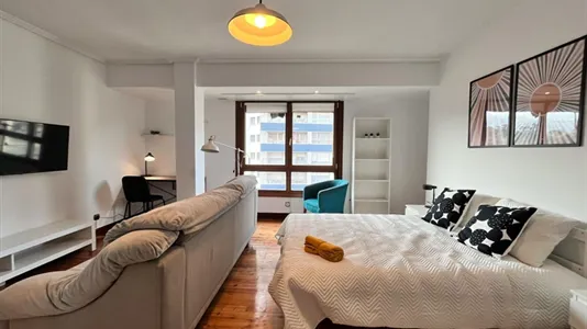 Rooms in Bilbao - photo 7