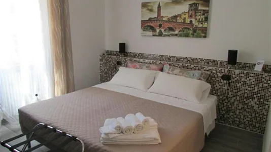 Rooms in Verona - photo 9