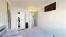 Room for rent, Toulouse, Occitanie, &lt;span class=&quot;blurred street&quot; onclick=&quot;ProcessAdRequest(13918217)&quot;&gt;&lt;span class=&quot;hint&quot;&gt;See streetname&lt;/span&gt;[xxxxxxxxxxxxx]&lt;/span&gt;