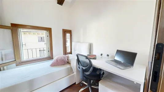 Rooms in Vicenza - photo 2