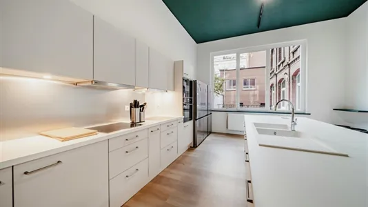 Rooms in Charleroi - photo 6