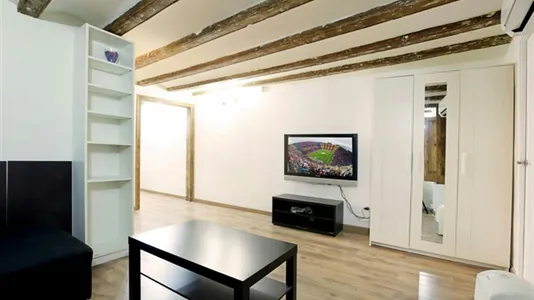 Apartments in Barcelona Ciutat Vella - photo 5
