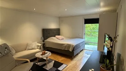 Vallentuna - 1rok - tillsv - 11.000kr/mån