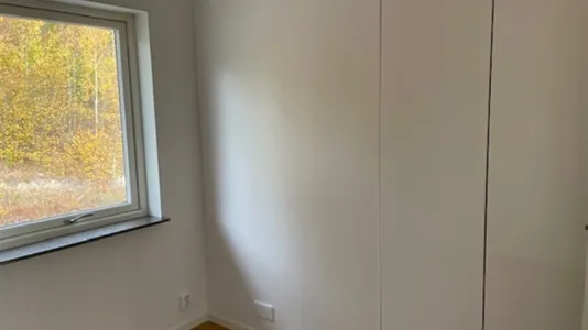 Houses in Södertälje - photo 14