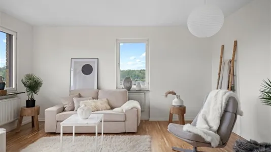 Apartments in Stockholm West - photo 2