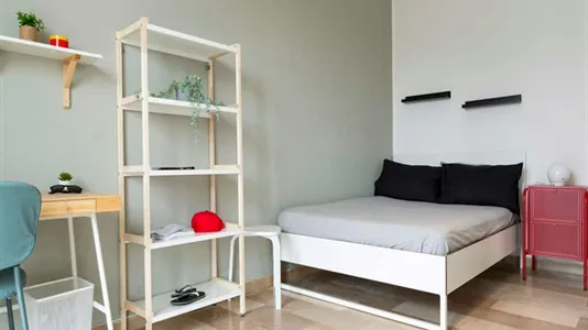 Rooms in Milano Zona 5 - Vigentino, Chiaravalle, Gratosoglio - photo 1
