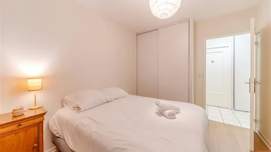 Apartments in Lyon - photo 4