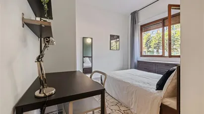 Room for rent in Milano Zona 1 - Centro storico, Milan