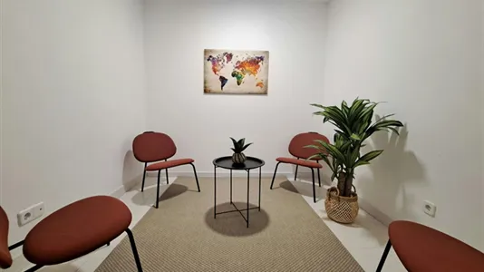 Rooms in Madrid Chamartín - photo 9